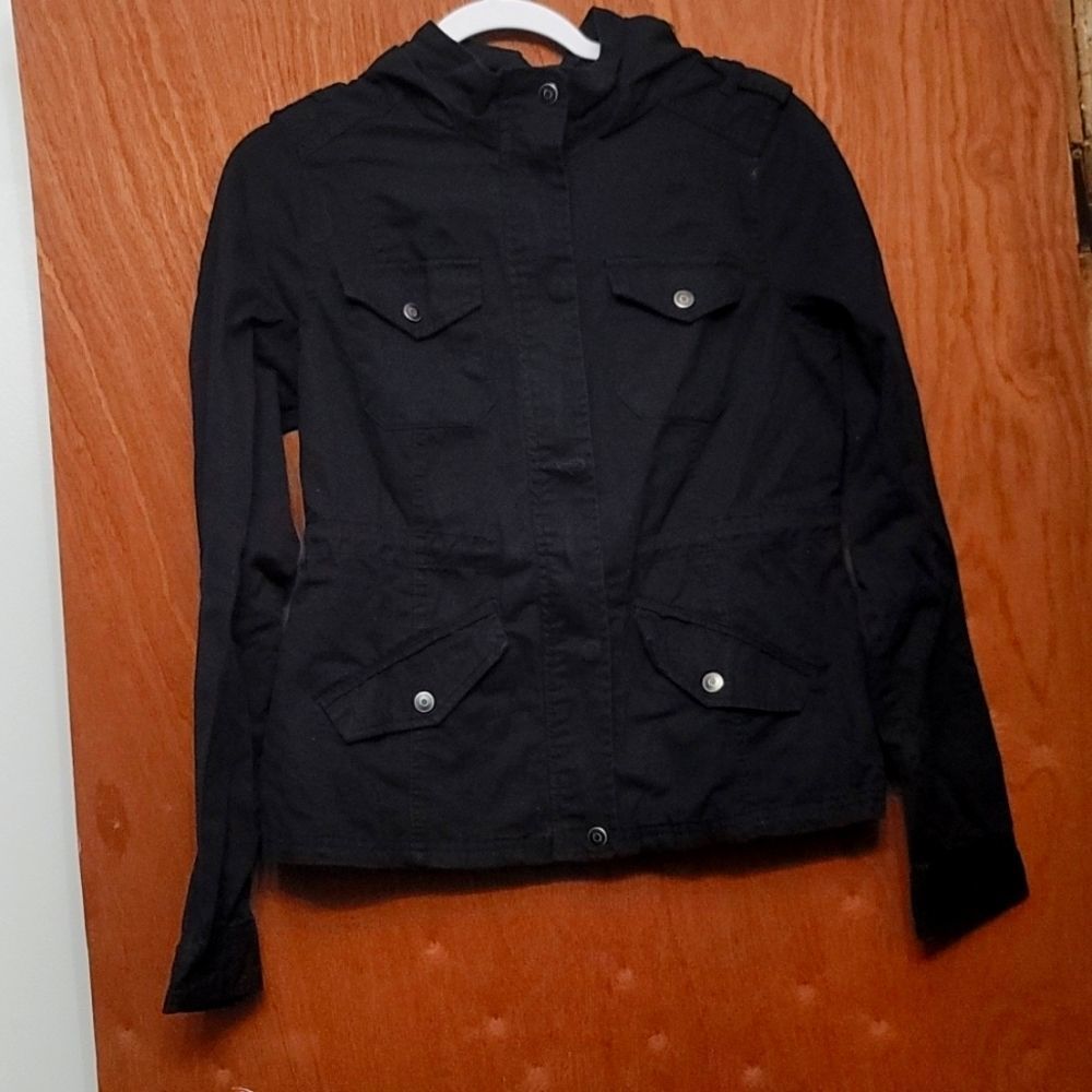 𝅺BLACK prince &fox jacket. Size medium